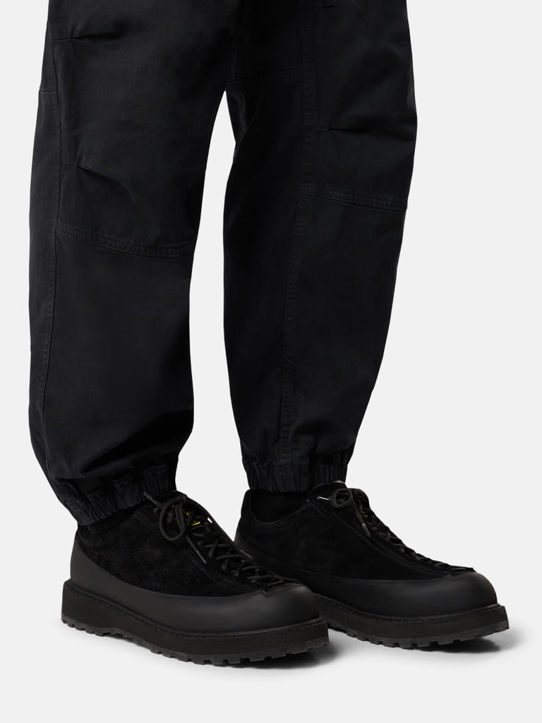 CHAUSSURES EN DAIM NOIRES À LACETS